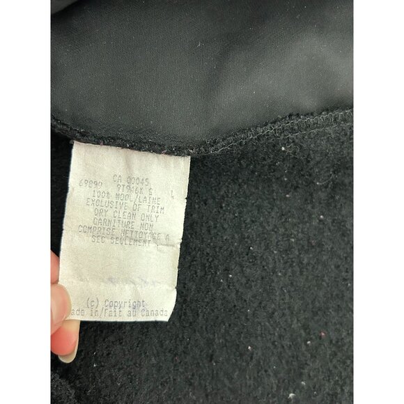 VTG Tundra Sport Canada 100% Wool Vest Black/Red Full Zip LARGE - Picture 13 of 13